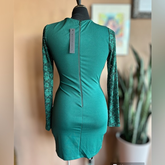 Hunter Green Lace Long Sleeve Mini Cocktail Dress NWT - Picture 8 of 12